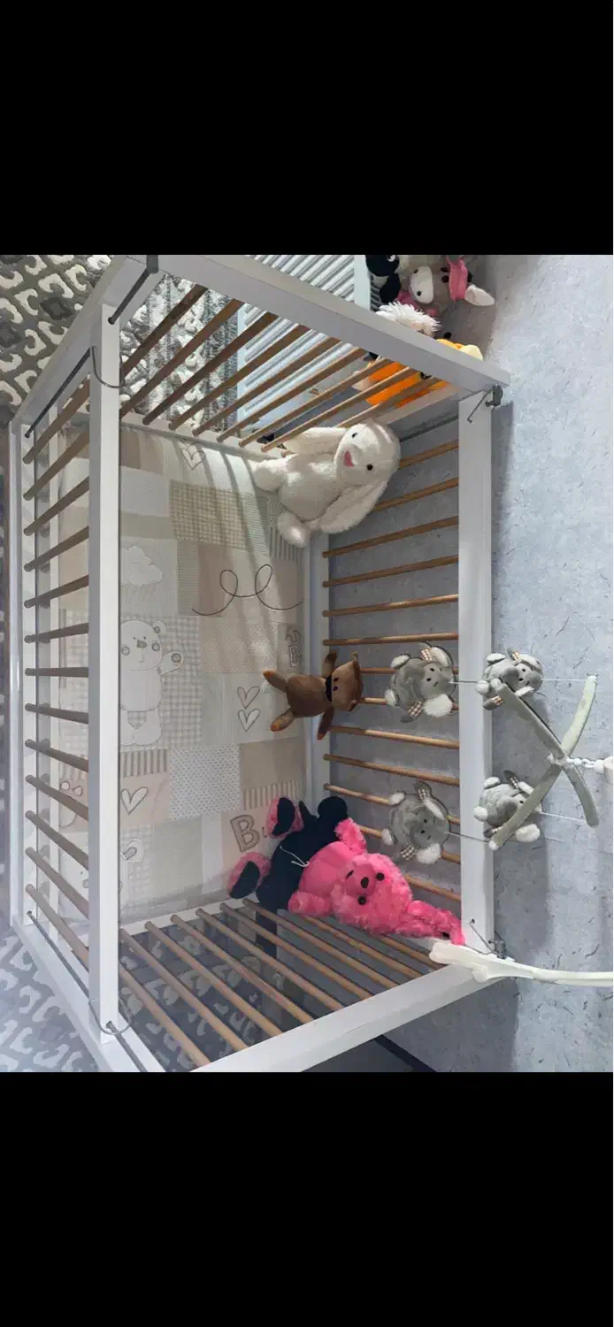 تخت خواب کودک|تخت و سرویس خواب|قرچک, باقرآباد|دیوار