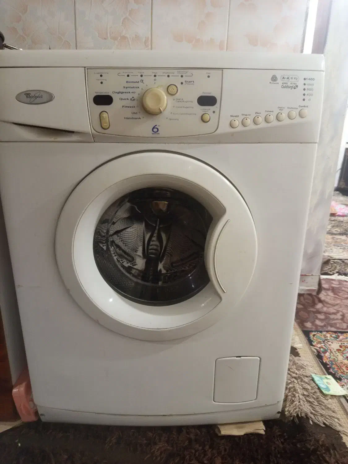 لباس شویی 6کیلویی به فروش می‌رسد قیمت ده میلیون|ماشین لباسشویی و خشک‌کن لباس|مشگین شهر, |دیوار