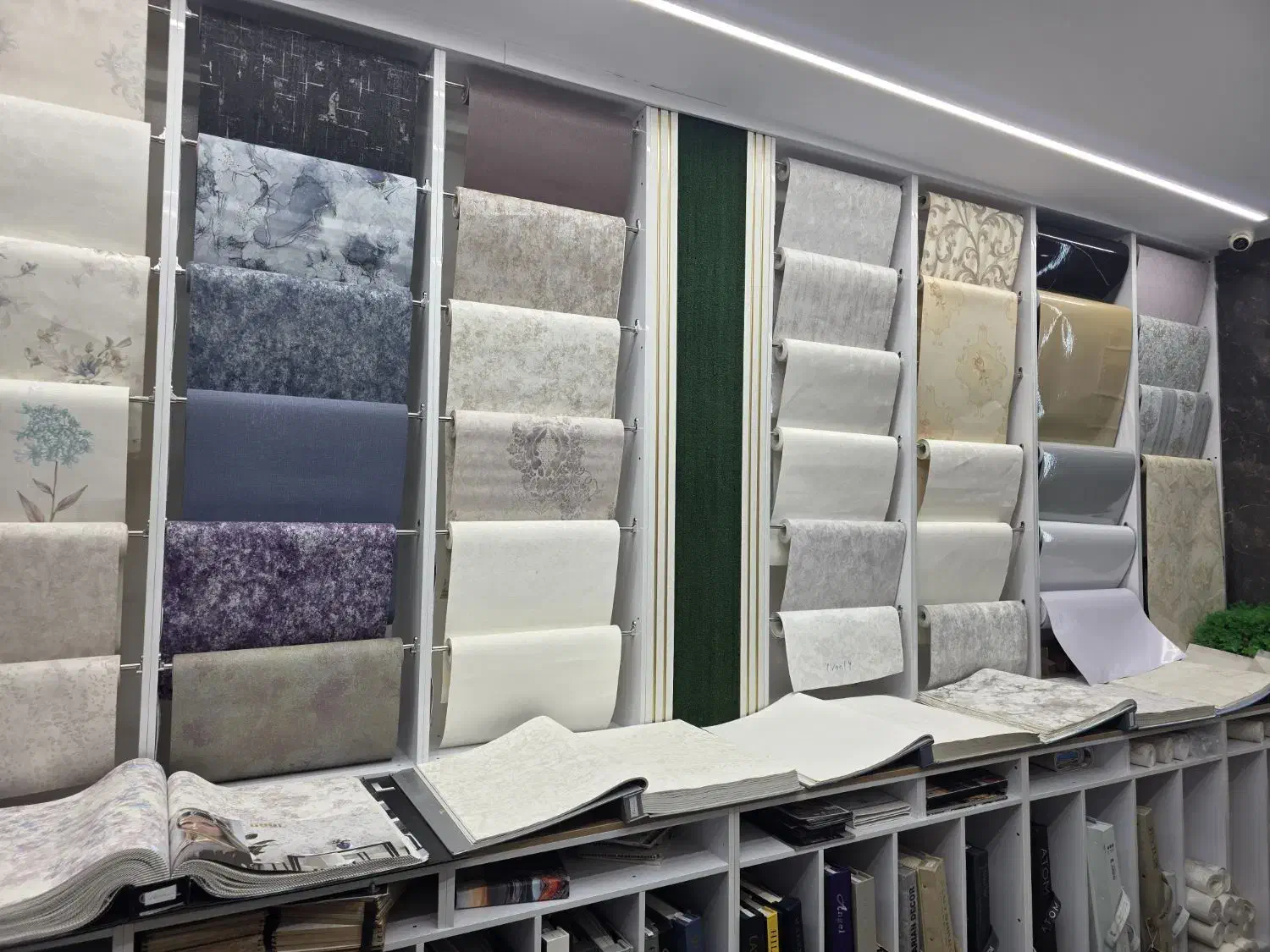 پخش و فروش کاغذ دیواری ایرانی و خارجی|خدمات پیشه و مهارت|تهران, دهقان|دیوار