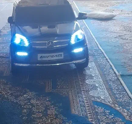 ماشین شارژی|اسباب‌بازی بچه|یزد, |دیوار