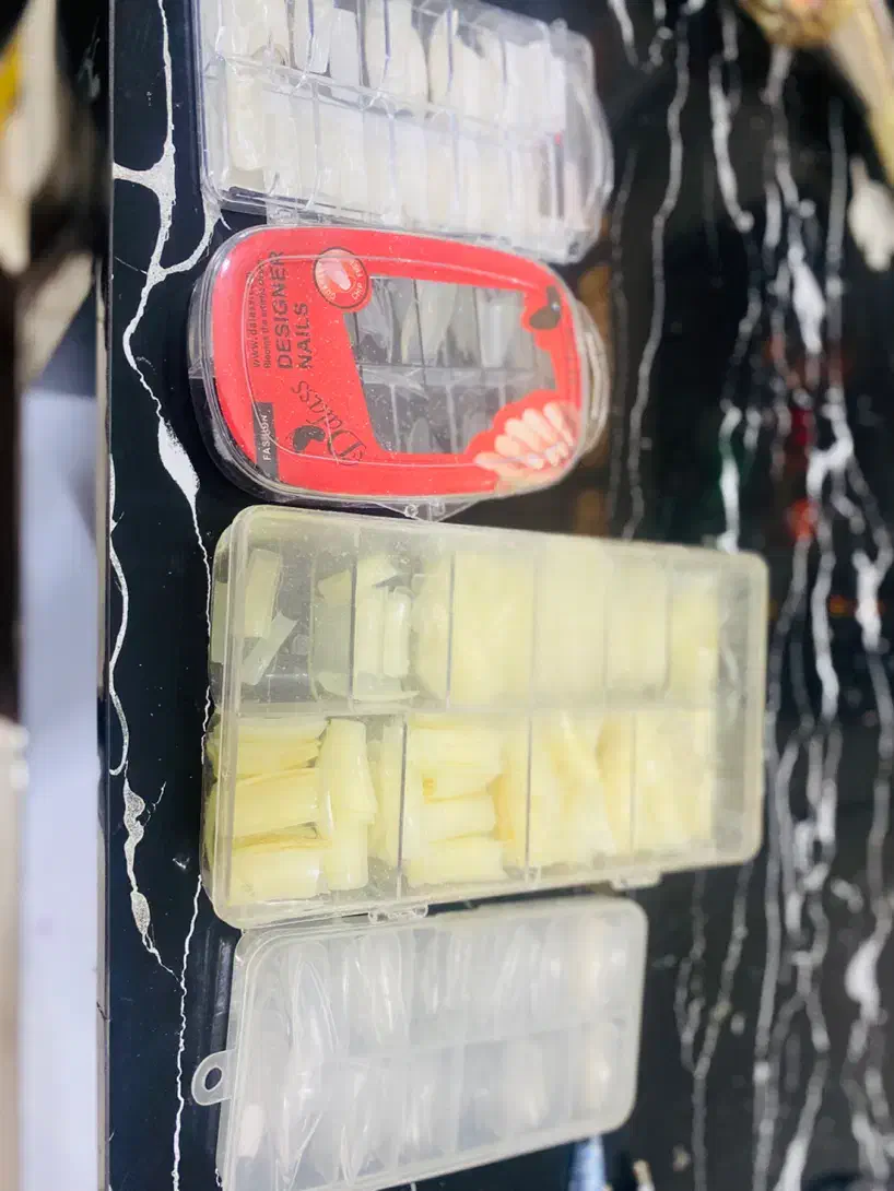 لوازم کاشت ناخن با قیمت عالی دستگاهای اصلی باکیفیت|آرایشی، بهداشتی، درمانی|گلبهار, شهر جدید گلبهار|دیوار