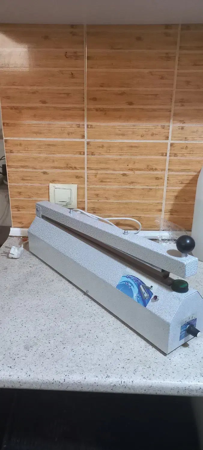 پلاستیک دوز (دوخت صنعتی)|ماشین‌آلات صنعتی|کیش, |دیوار