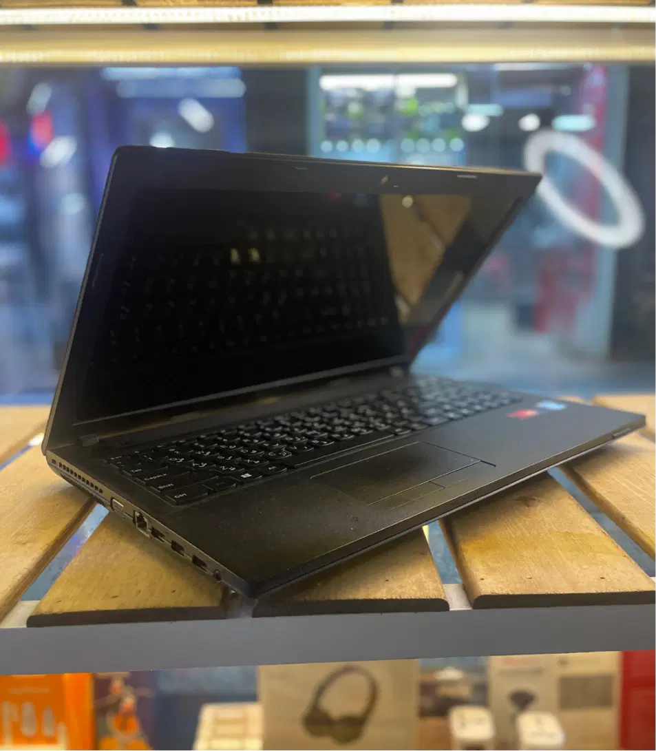 لپ تاپ LENOVO Celeron|رایانه همراه|تهران, فلسطین (میدان انقلاب)|دیوار