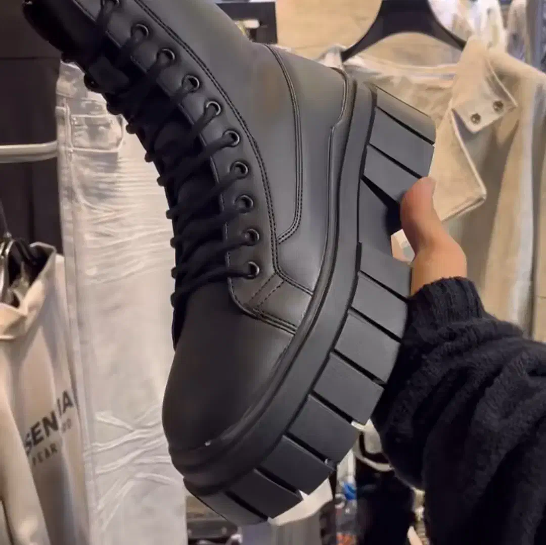 بوت برشکا Bereshka|کیف، کفش، کمربند|خرمآباد, |دیوار