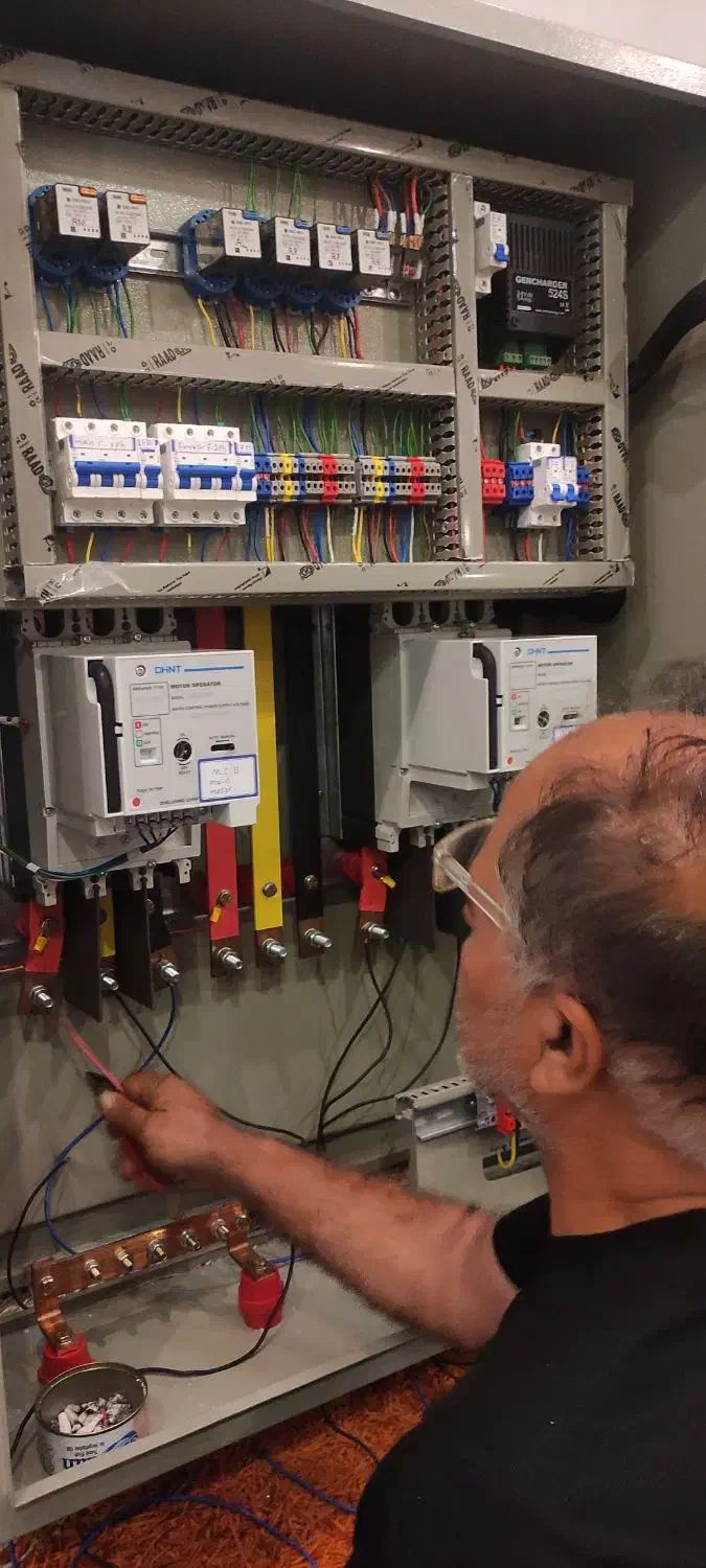 طراحی تابلوی برق دیزل ژنراتور سه فاز بهمراه کنترلر|ماشینآلات صنعتی|رشت, حاجی آباد|دیوار