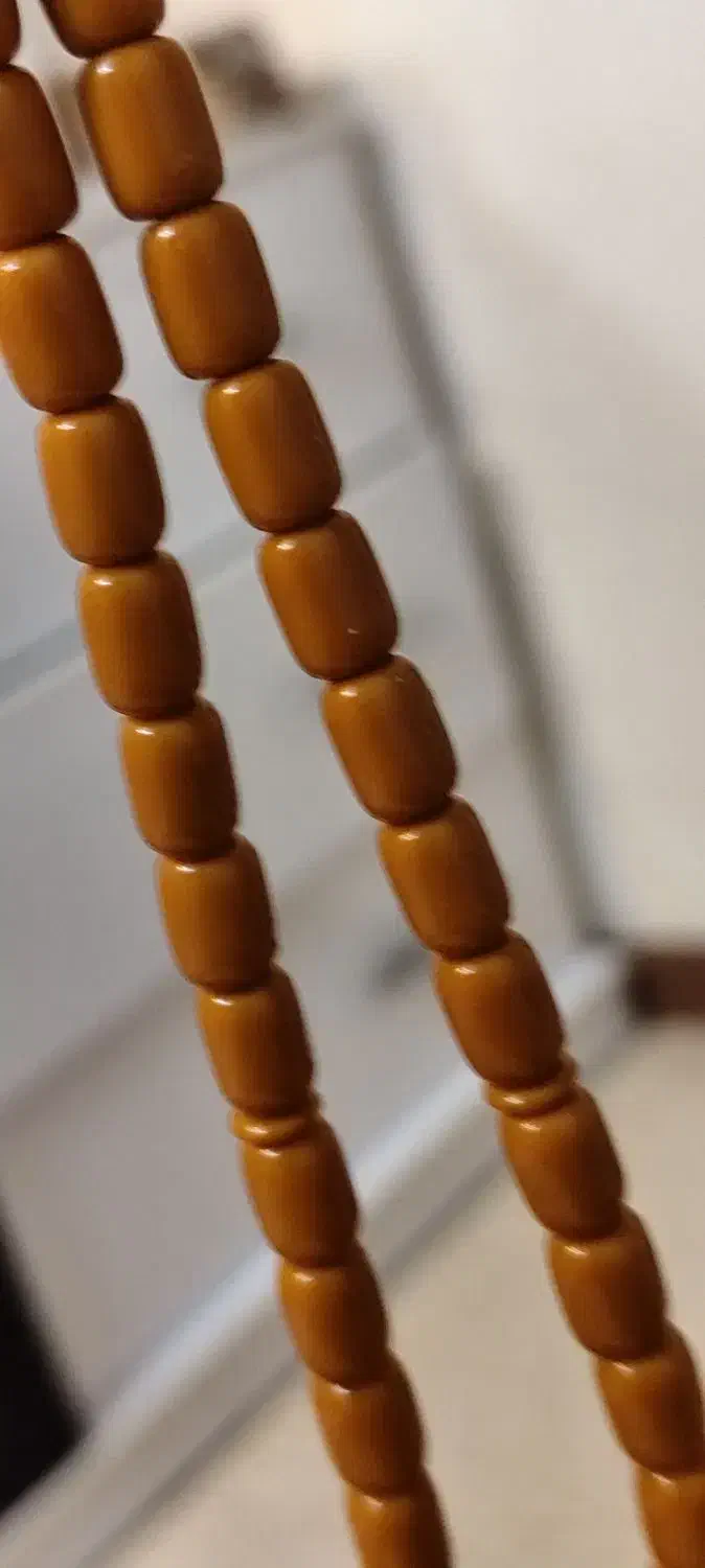 فروش تسبیح|کلکسیون اشیاء عتیقه|شیراز, انجیر|دیوار