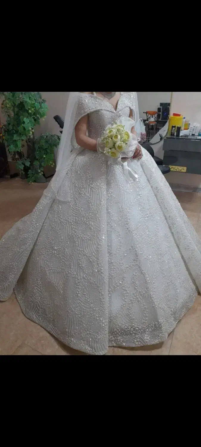 لباس عروس|لباس|جغتای, |دیوار