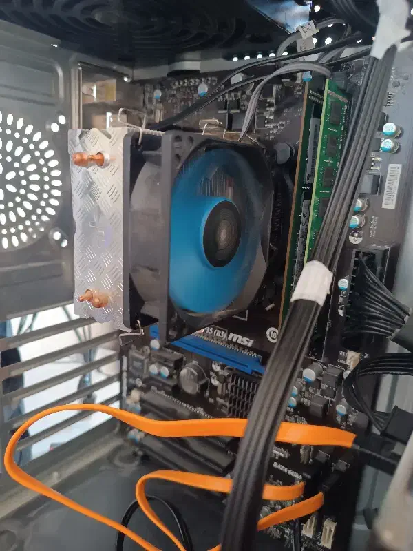 باندلH61 مادربرد+cpu+رم+خنک کننده|قطعات و لوازم جانبی رایانه|مبارکه, |دیوار