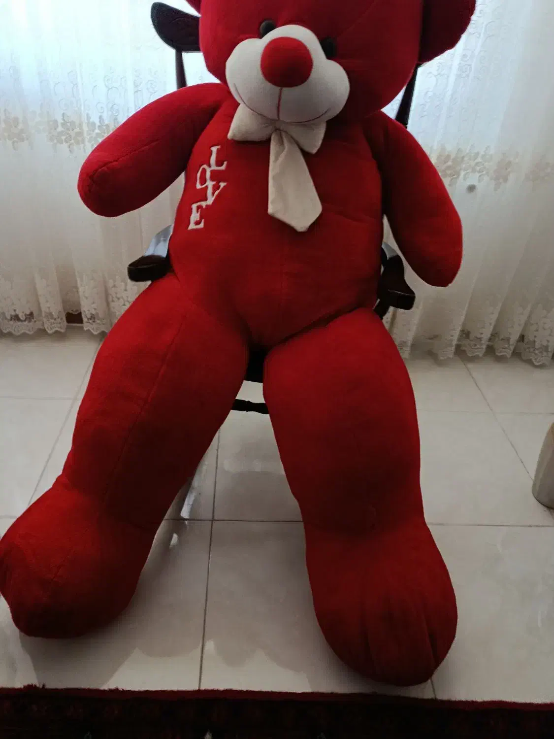 خرس قرمز بزرگ|اسباب‌‌بازی|مراغه, |دیوار