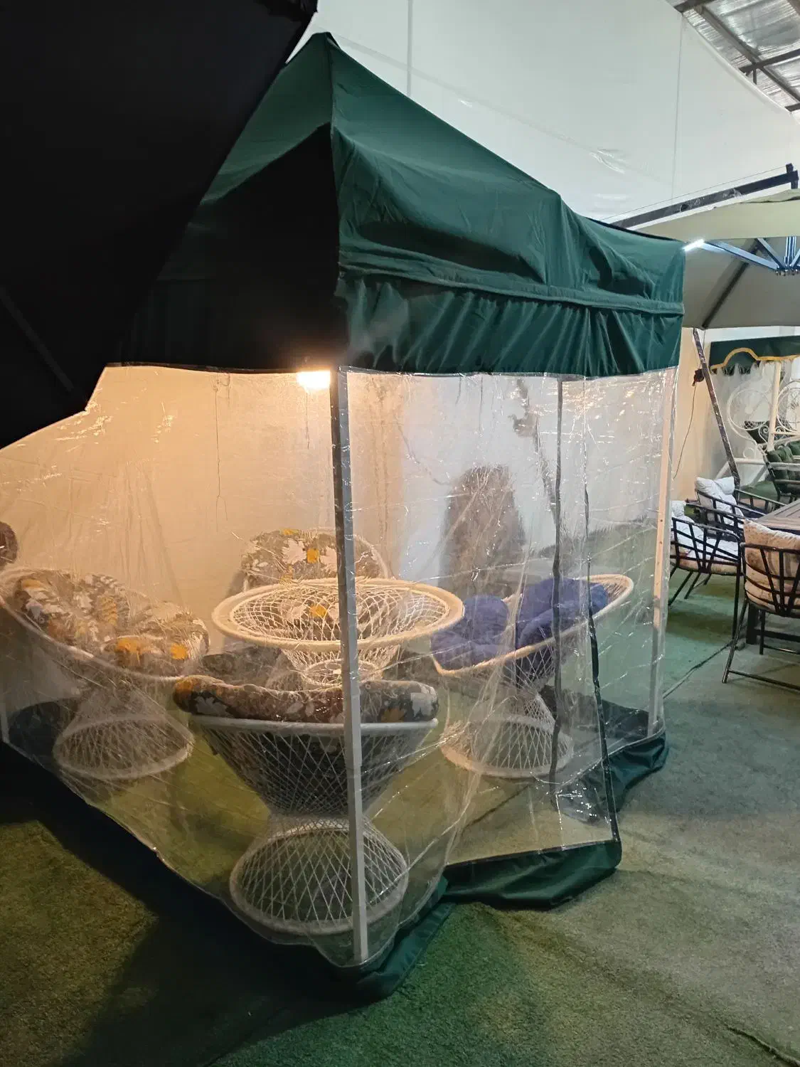 سایبان۳در۴ونیم چترجمع شو الاچیق۴۷۵برزنت|کوهنوردی و کمپینگ|تهران, تهرانسر مرکزی|دیوار