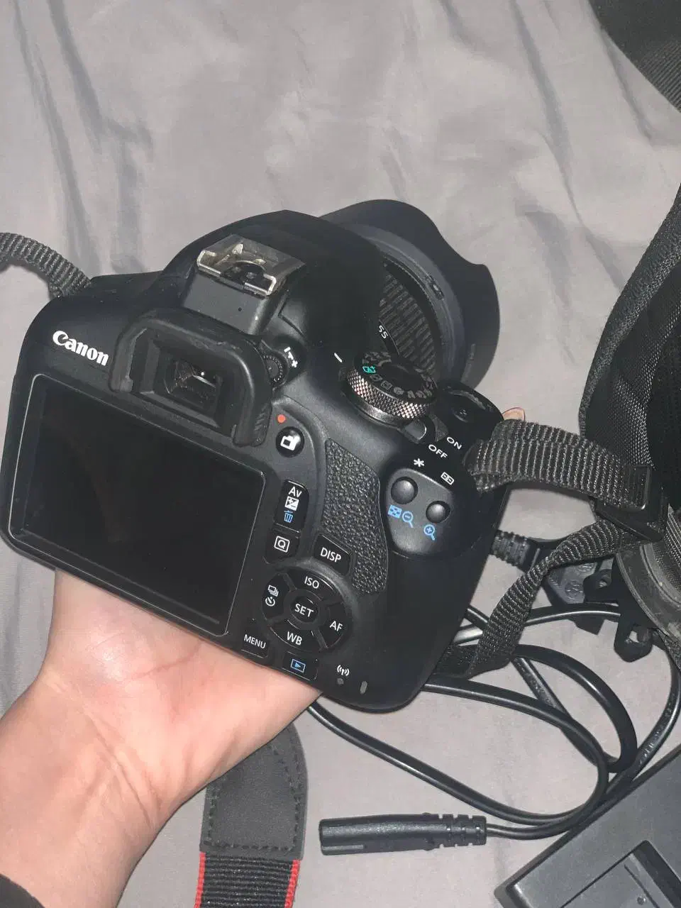 دوربین canon2000D|دوربین عکاسی و فیلمبرداری|مشهد, طلاب|دیوار