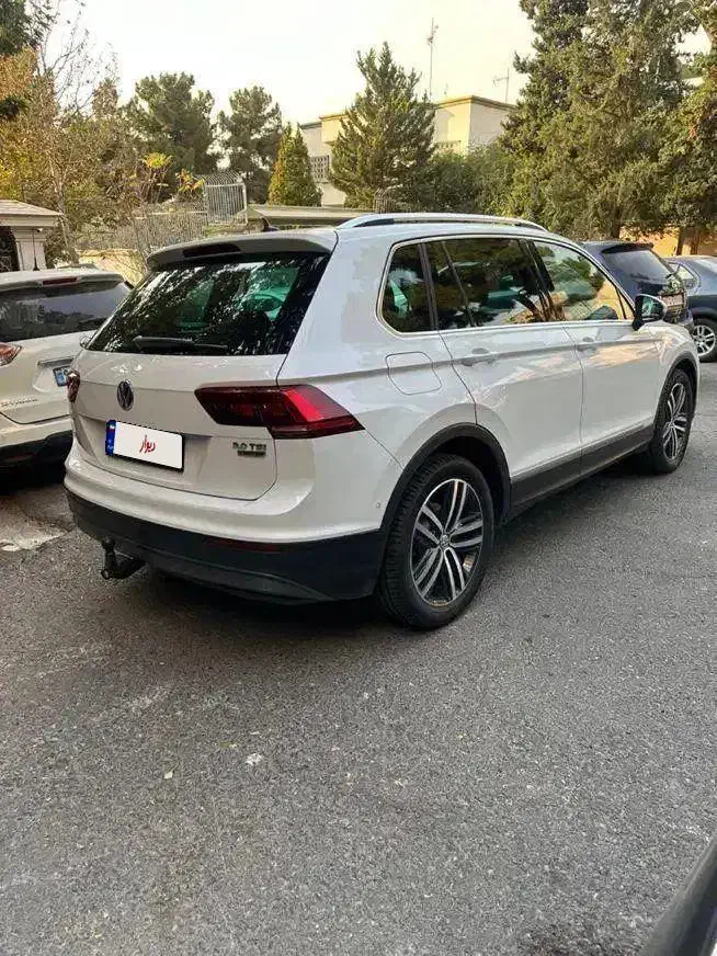 فولکس تیگوان ۲۰۱۸|خودرو سواری و وانت|تهران, شهرک غرب|دیوار