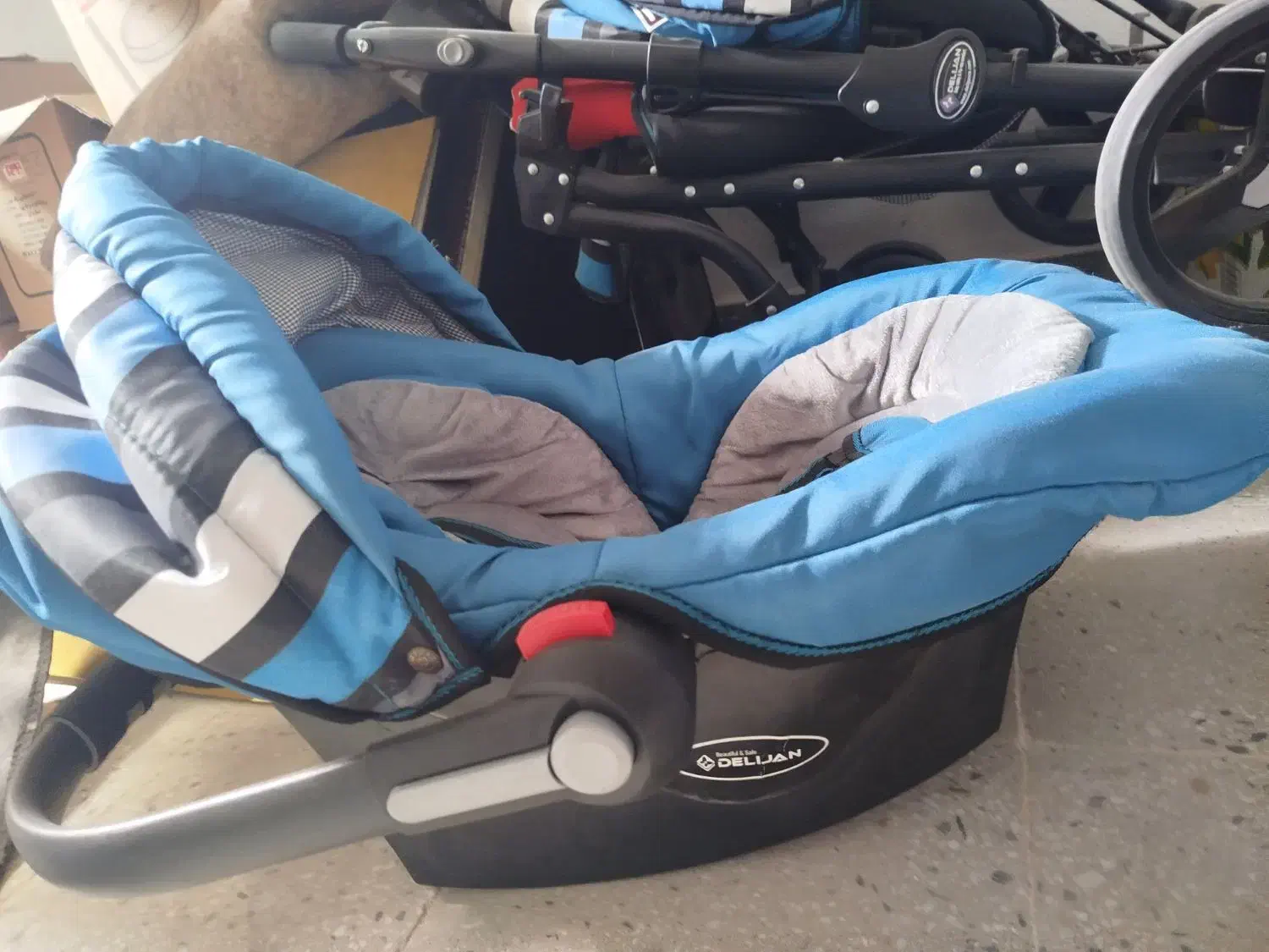 کریر وکالسکه|کالسکه و لوازم جانبی|خرم‌آباد, |دیوار