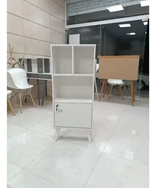 کتابخانه درب دار قفل شو پایه چوبی آک|کتابخانه، شلف، قفسههای دیواری|مشهد, بهمن|دیوار