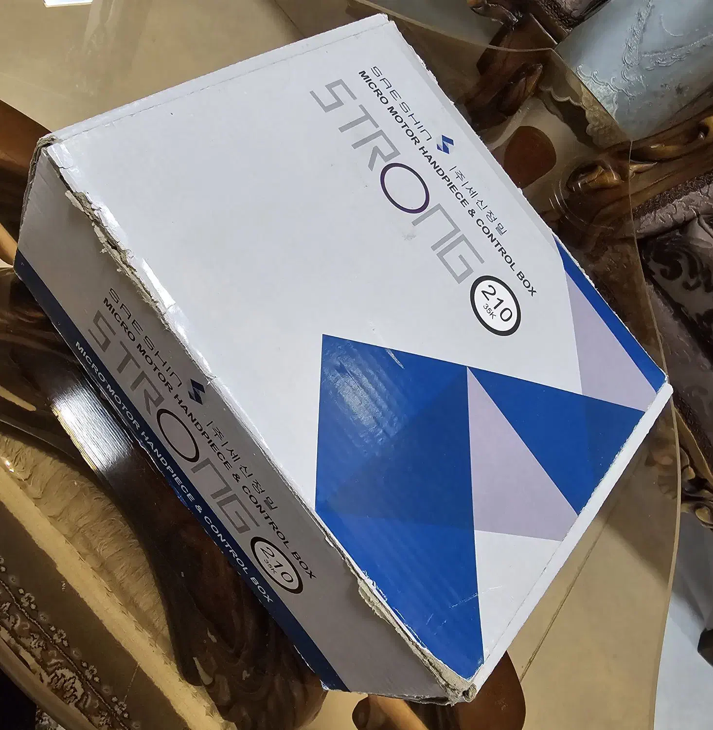 وسایل ناخن در حد نو|آرایشی، بهداشتی، درمانی|بروجن, |دیوار