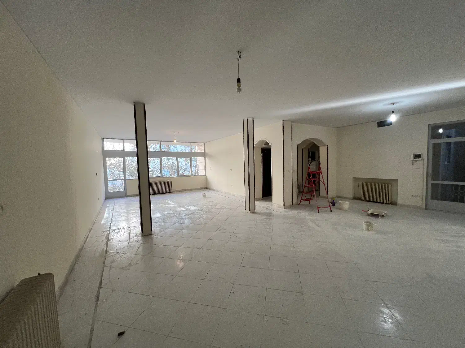 ۲۴۰ متر ۳ خوابه توانیر پارک ساعی