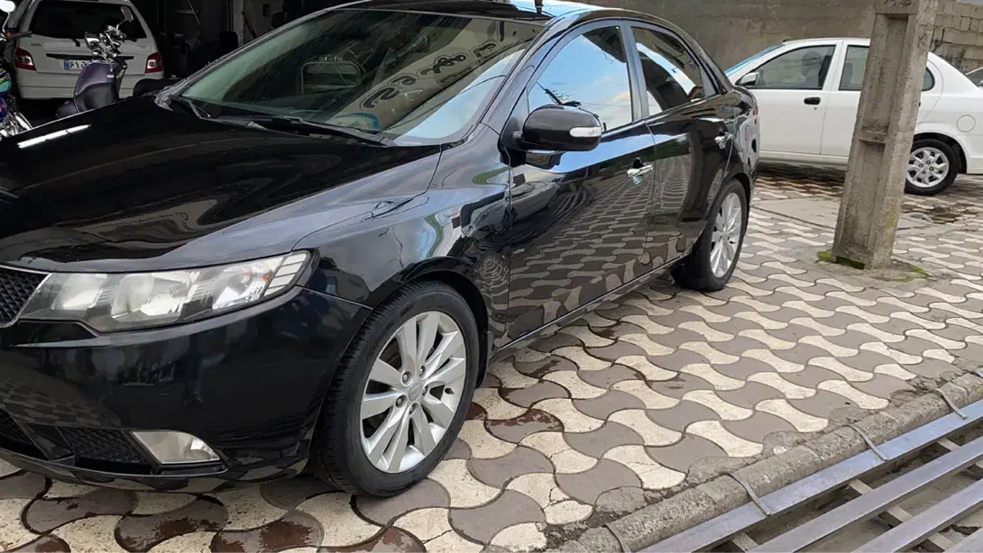 کیا سراتو اتوماتیک 2000cc، مدل ۲۰۱۰|خودرو سواری و وانت|رشت, رشتیان|دیوار