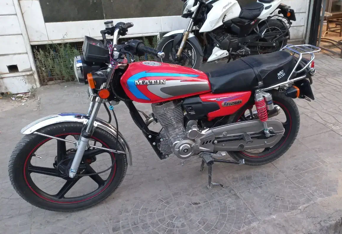 موتور متین 200|موتورسیکلت|بروجرد, |دیوار