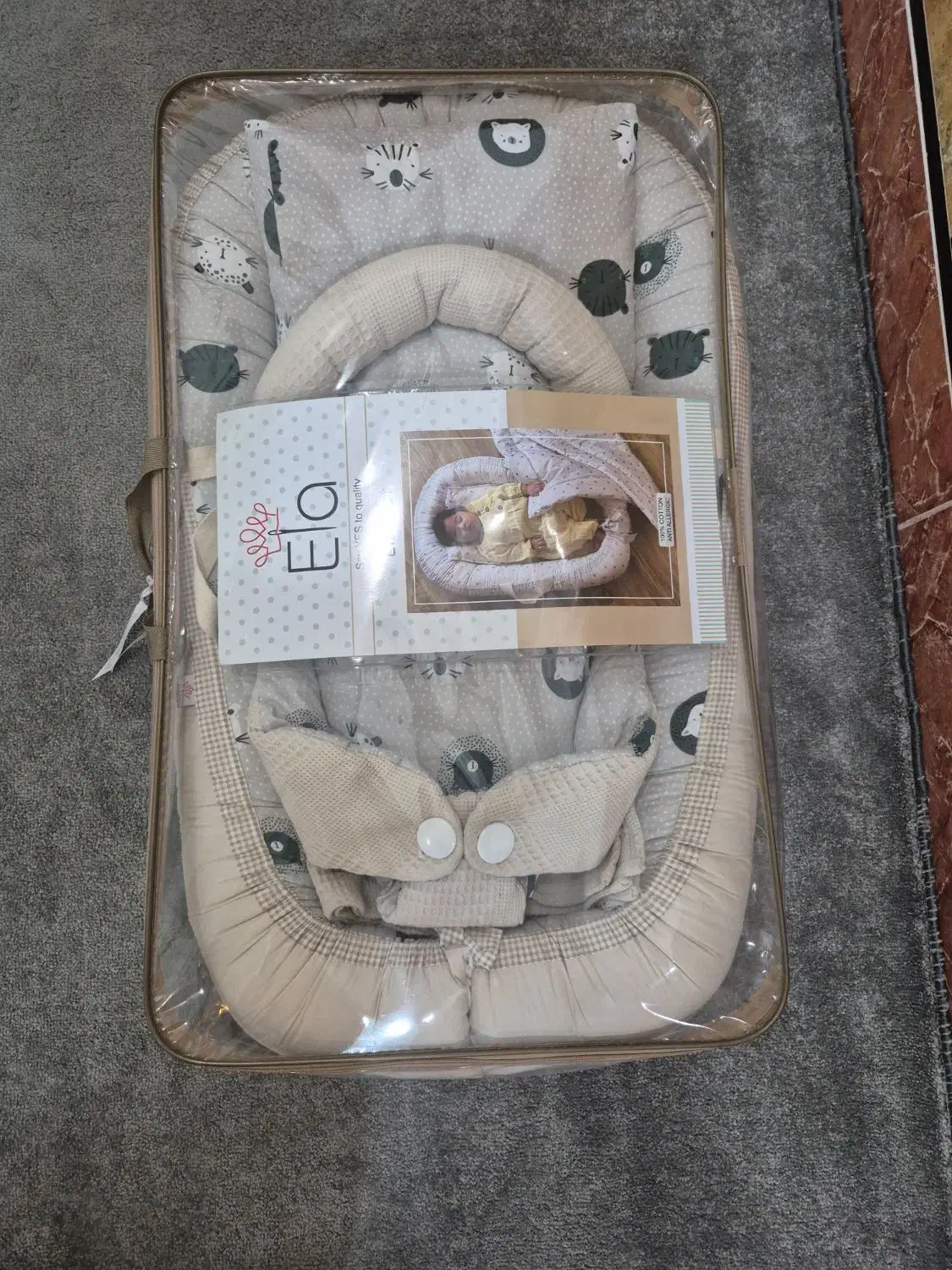 تشک گارد دار و بالشت شیر دهی مارک ela|اسباب و اثاث بچه|اندیمشک, |دیوار