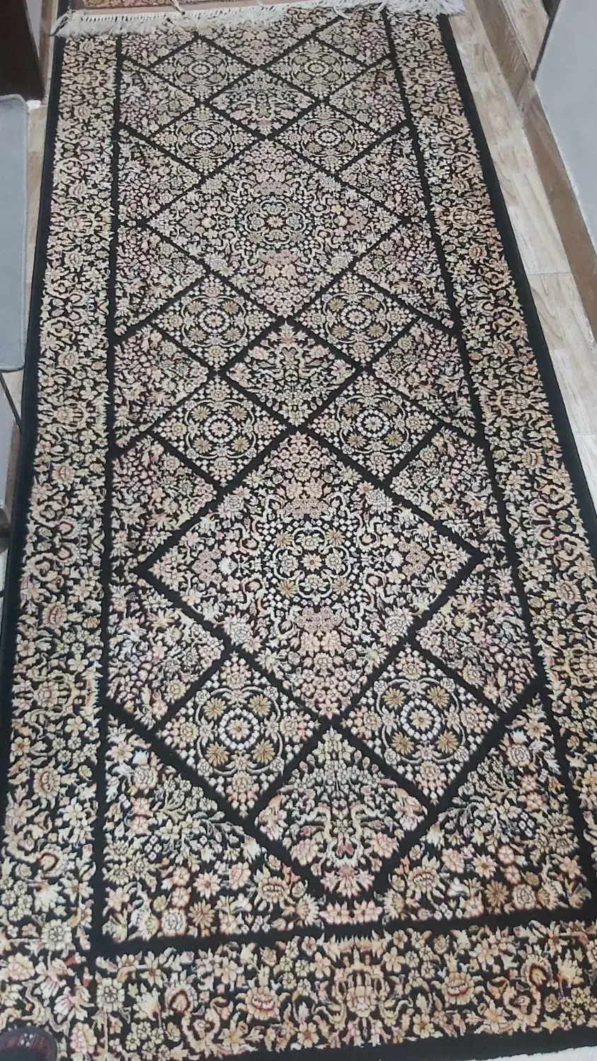 فرش ۹ متری و راهرویی|فرش|اهواز, زیتون کارگری|دیوار