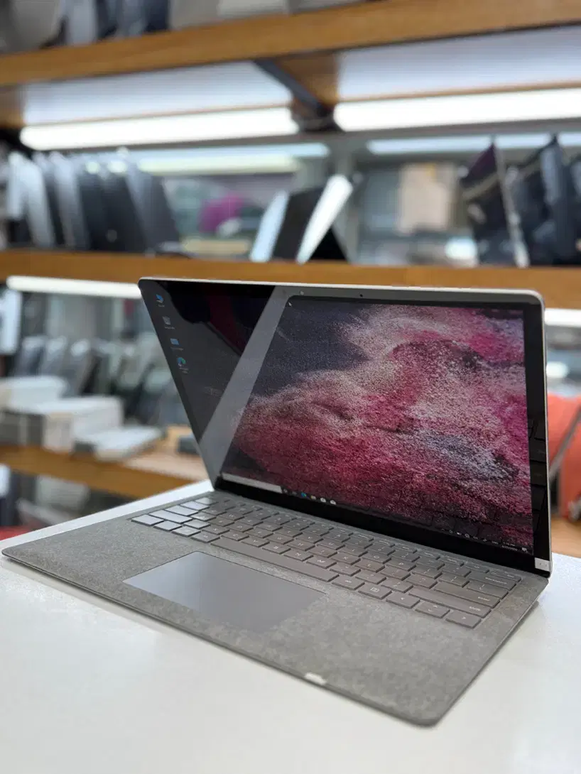 سرفیس لپ تاپ ۱ - Laptop 1 i7/16/512 - علیاپرداز|رایانه همراه|تبریز, |دیوار