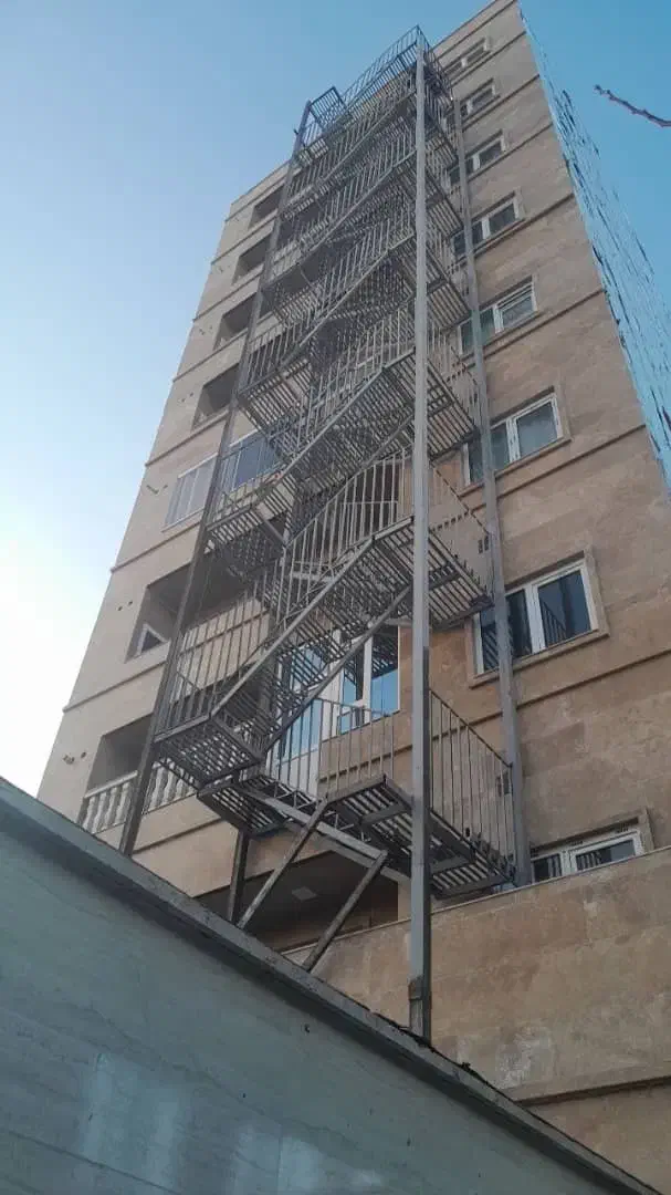 جوشکاری و کرکره برقی|خدمات پیشه و مهارت|اردبیل, |دیوار