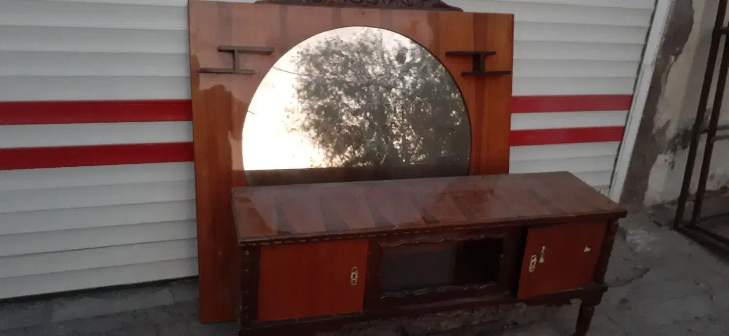 وسایل قدیمی آنتیک کلکسیونی|کلکسیون اشیاء عتیقه|تبریز, |دیوار