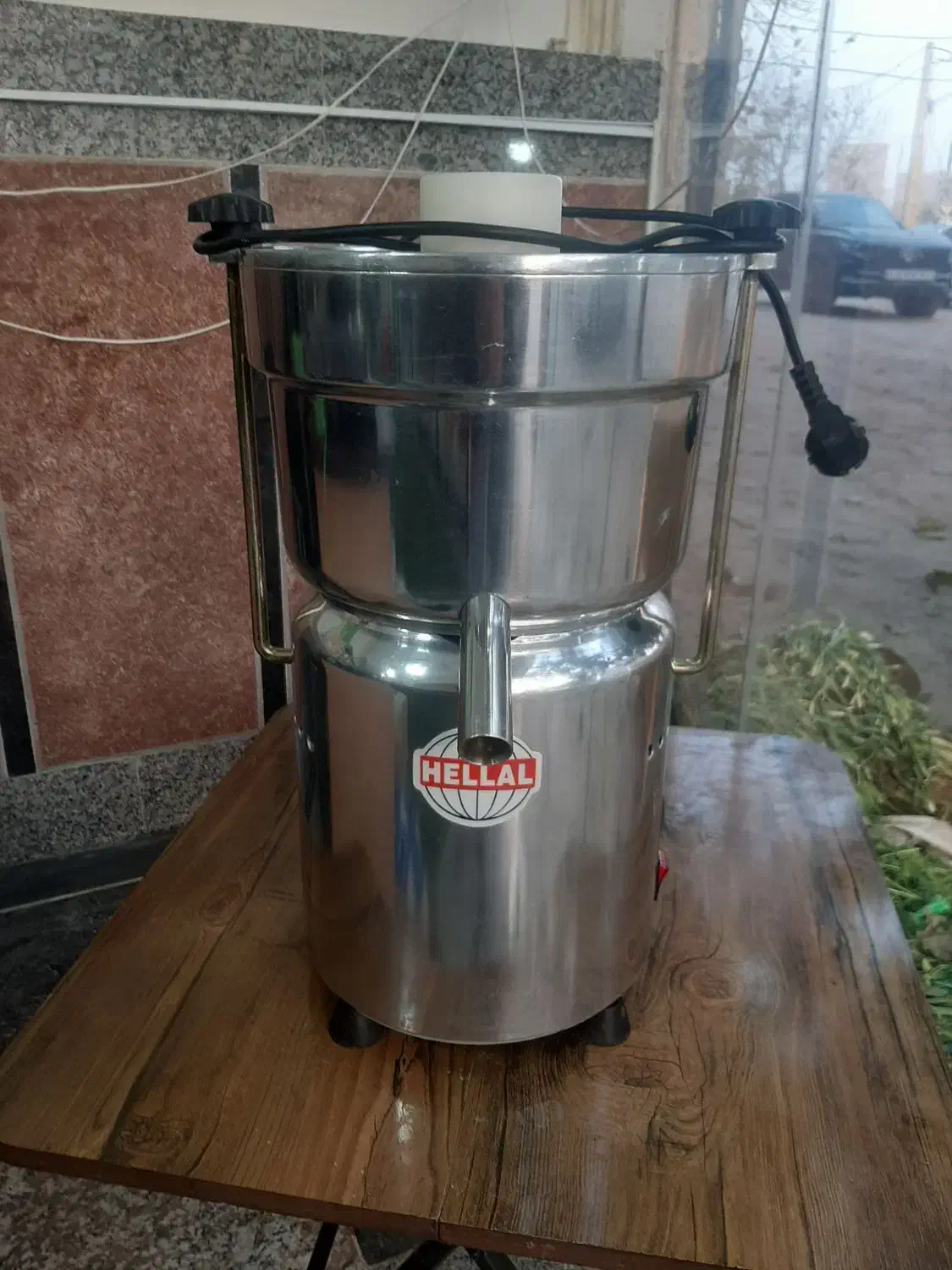 ابمیوه گیر صنعتی هلال|آبمیوهگیر و آبمرکباتگیر|ارومیه, |دیوار