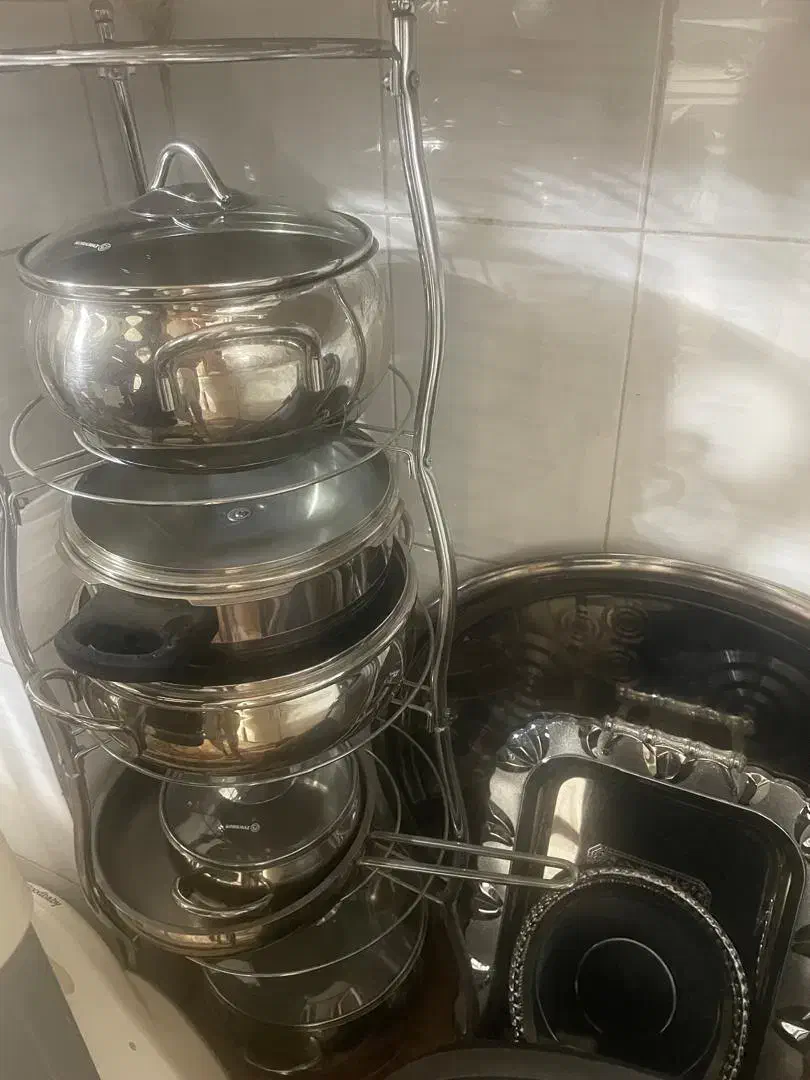 پایه قابلمه پنج طبقه و شش طبقه|آب‌چکان و نظم‌دهنده ظروف|چناران, |دیوار