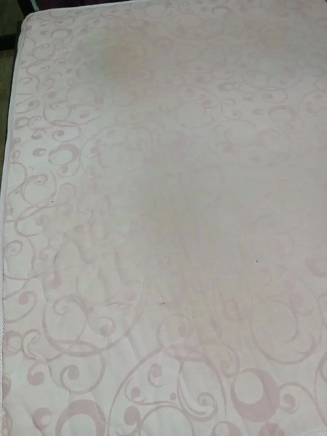 تشک خوشخواب کارکرده|تشک تختخواب|رشت, کوی طالقانی|دیوار