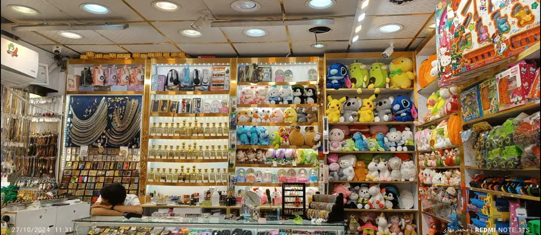 نیاز به فروشنده حرفه ای و پاچال دار|استخدام بازاریابی و فروش|مشهد, بالا خیابان|دیوار