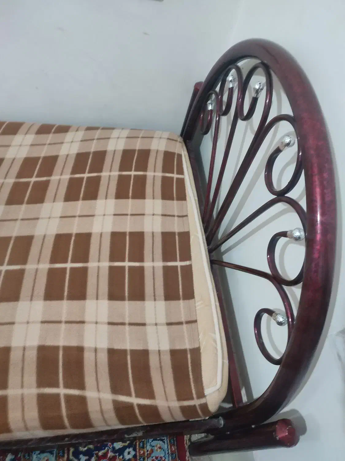 تخت آهنی|تخت و سرویس خواب|جهرم, |دیوار