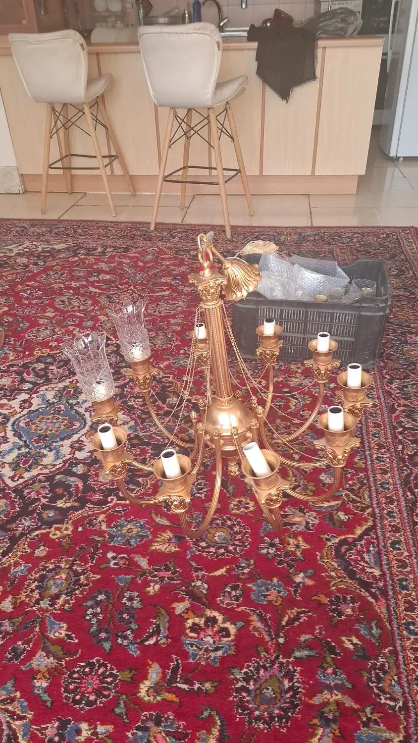 یک عدد لوستر برنجی نو و کم کار کرده|لوستر و چراغ آویز|اصفهان, محمودیه|دیوار