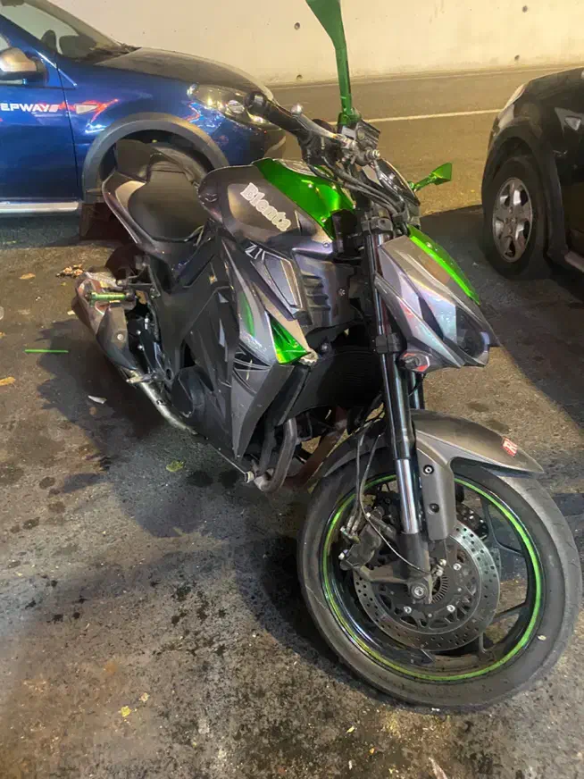 Z 1000|موتورسیکلت|تهران, استقلال|دیوار