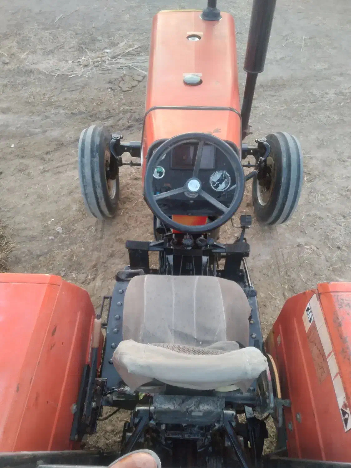 تراکتور ۲۸۵ مدل ۹۰ تمیز|خودرو سنگین|آشخانه, |دیوار