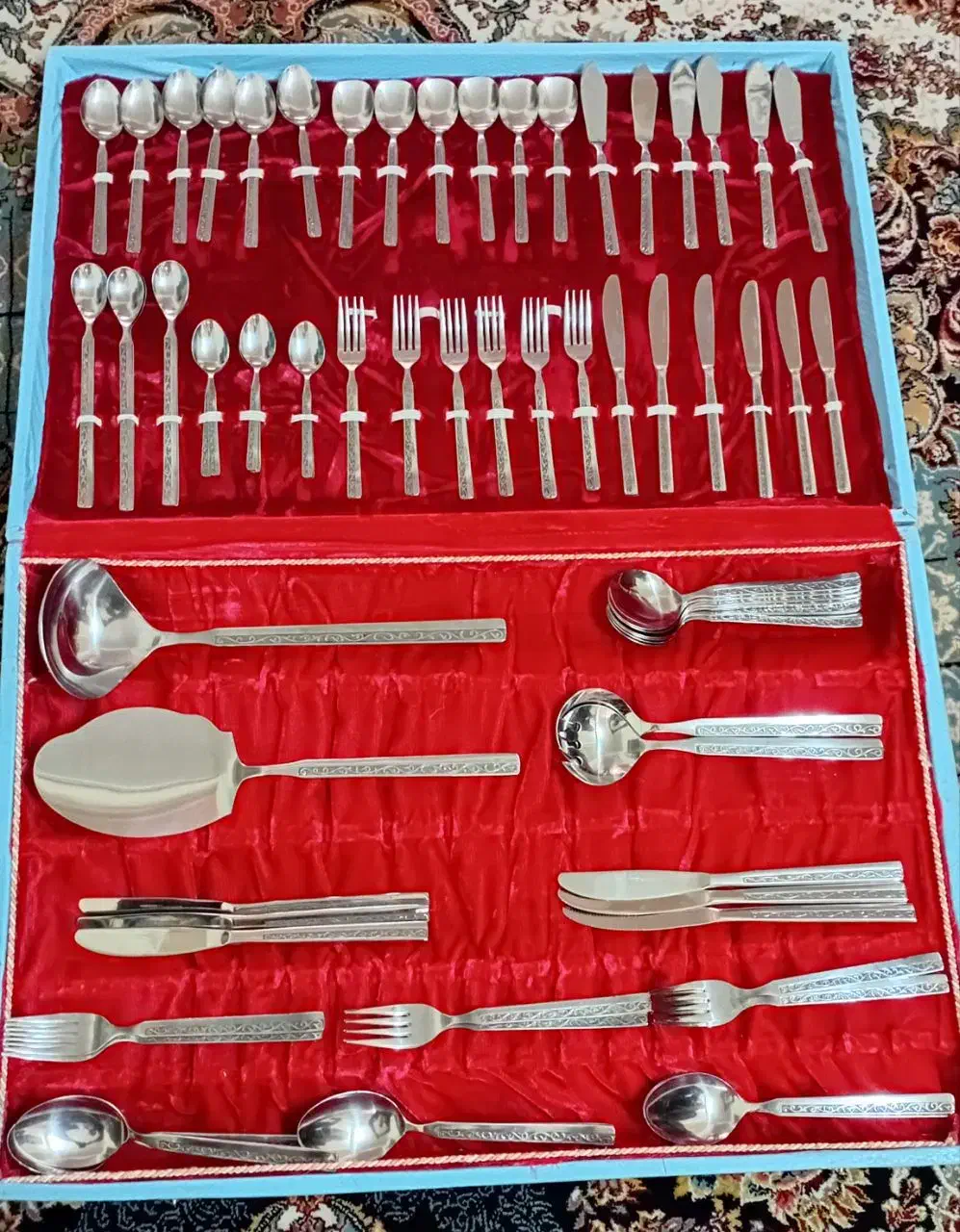 سرویس قاشق چنگال نو|ظروف سرو و پذیرایی|تهران, هفت چنار|دیوار