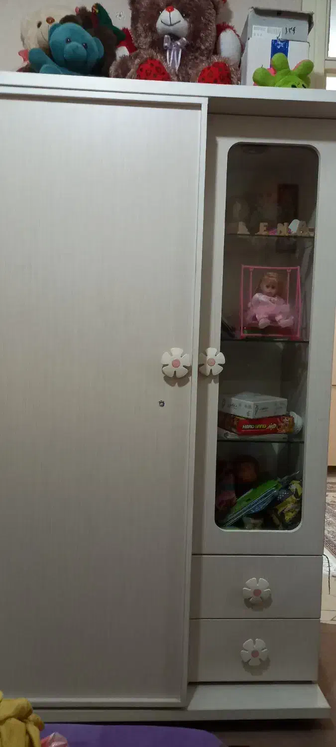 تخت و کمد کودک|تخت و سرویس خواب|تهران, علم و صنعت|دیوار