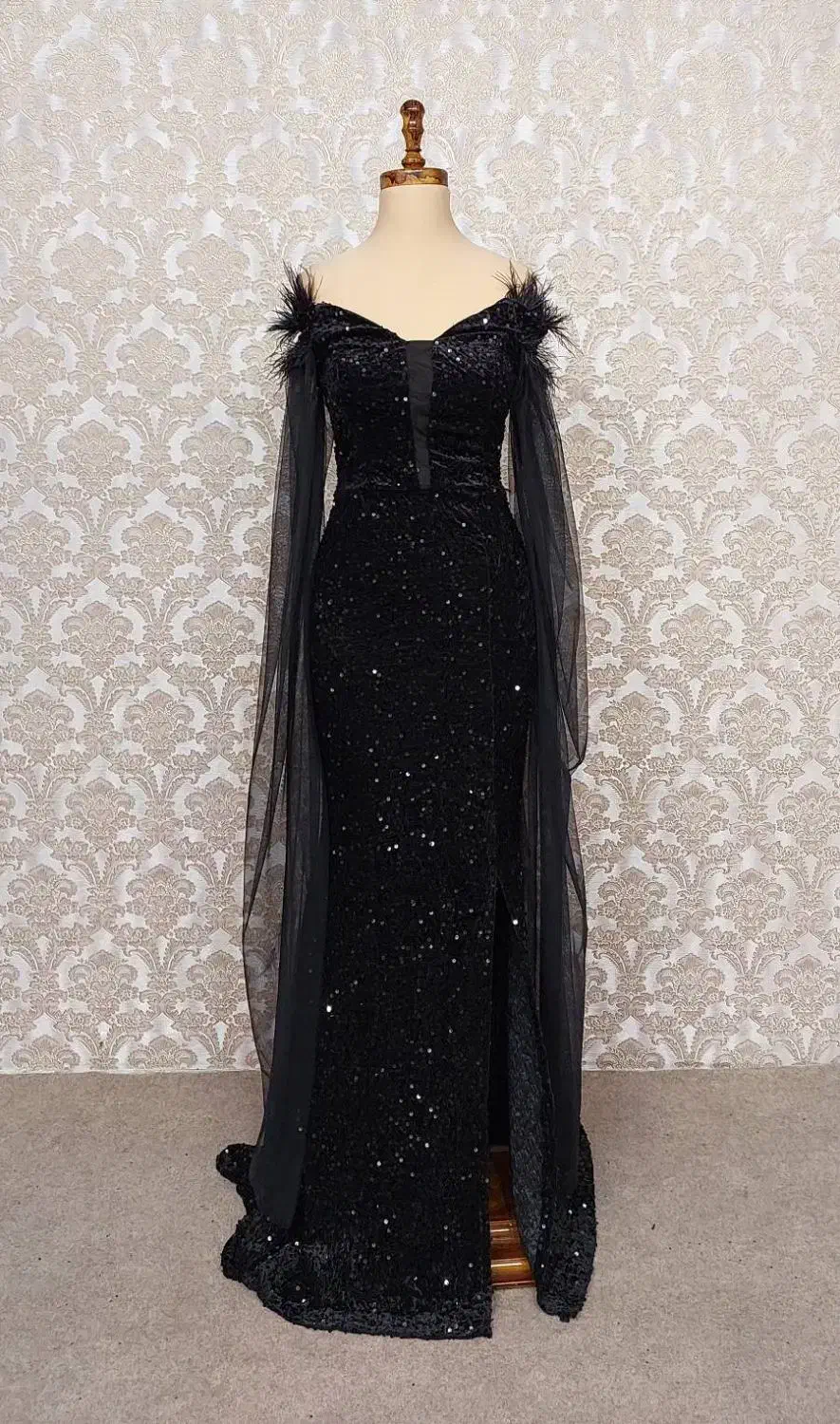 لباس مجلسی|لباس|کرج, عظیمیه|دیوار