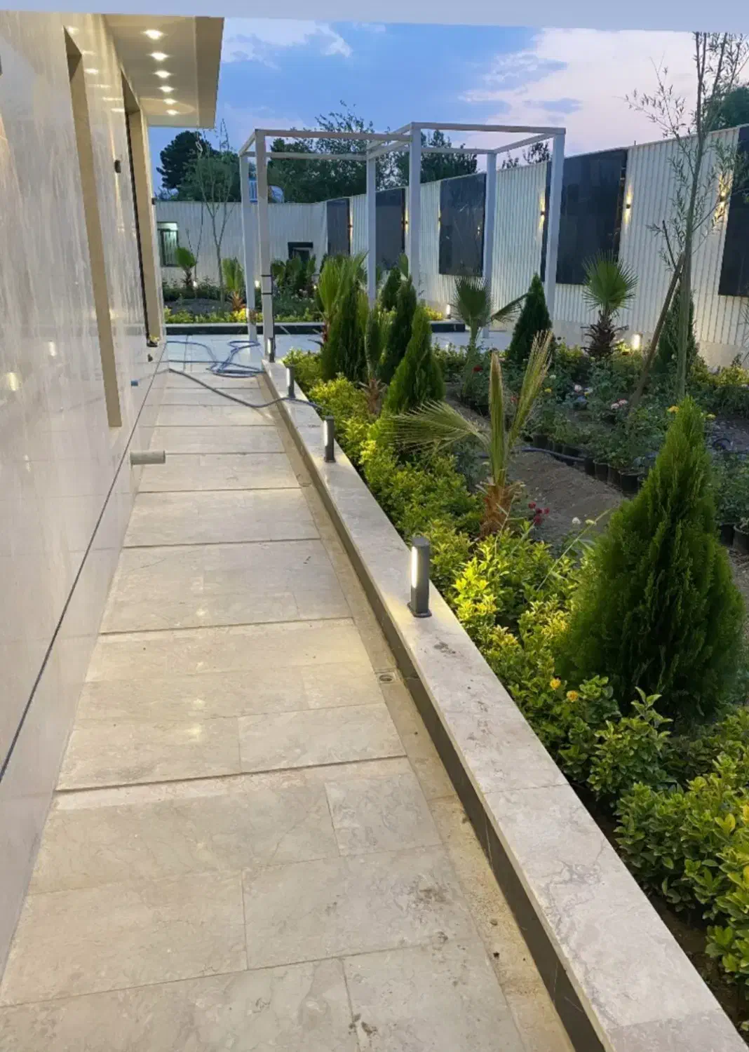 استخدام برق کار ماهر و نیمه ماهر|استخدام صنعتی، فنی، مهندسی|اصفهان, خرم|دیوار