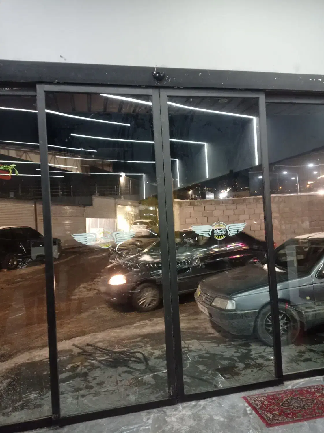 نصاب شیشه سکوریت دوجداره نصب بالکنی اتوماتیک همکار|خدمات پیشه و مهارت|تهران, شمیراننو|دیوار