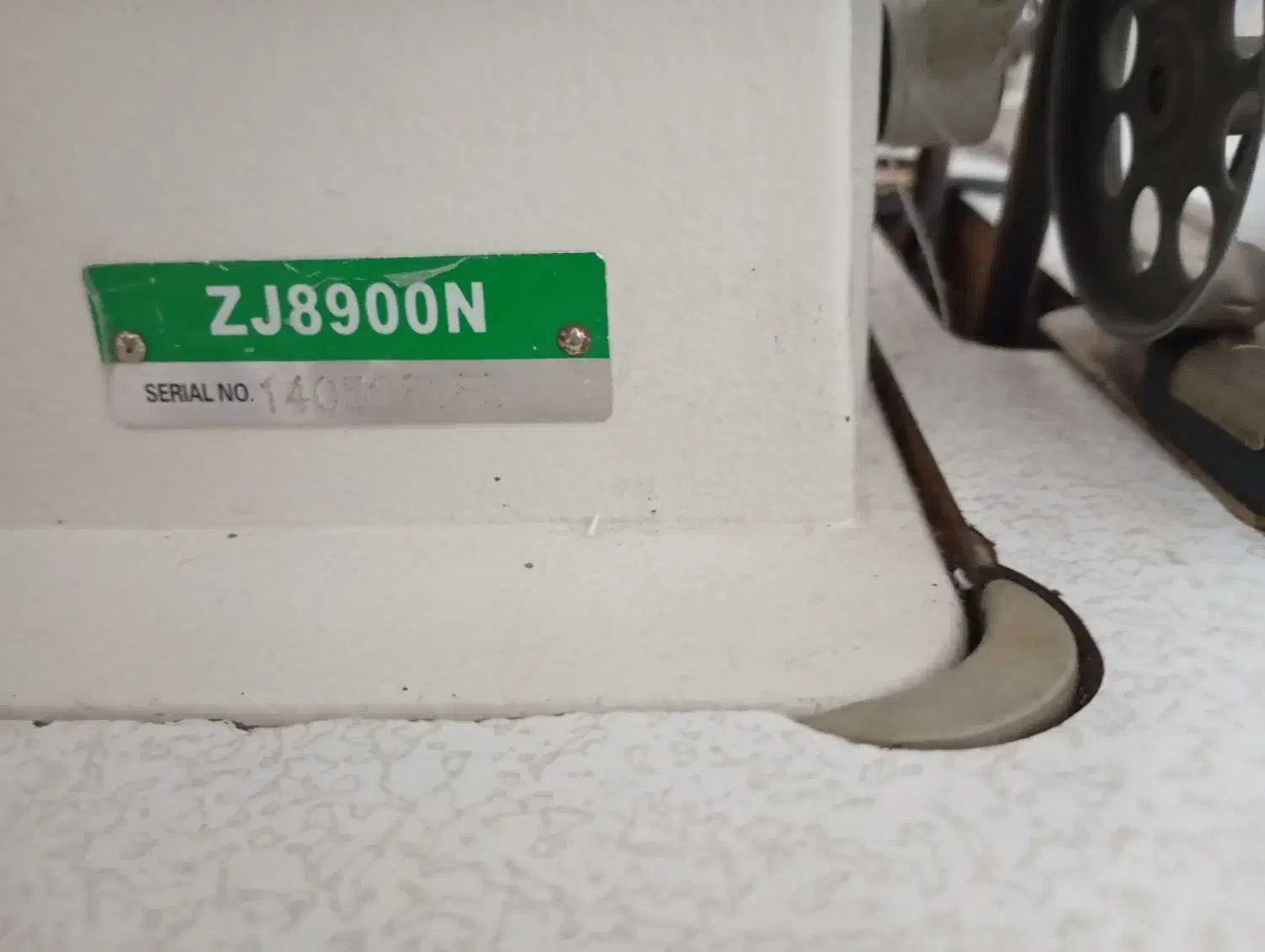 چرخ راسته دوز برند زوجی|چرخ خیاطی و ریسندگی|گرگان, |دیوار