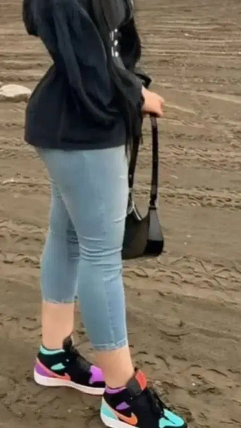 مدلینگ کفش و شلوار و لباس های امروزی|استخدام هنری و رسانه|تبریز, |دیوار