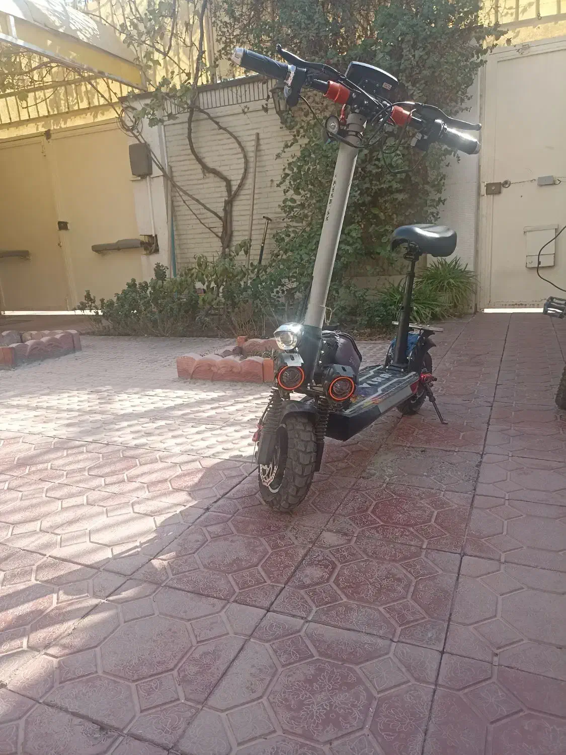 اسکوتر برقی ولورا c10|دوچرخه، اسکیت، اسکوتر|پرند, فاز ۲|دیوار