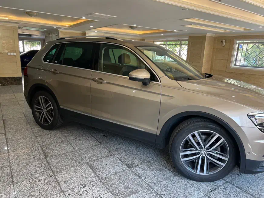 تیگوان ۲۰۱۸ فول فول بی رنگ و خط وخش|خودرو سواری و وانت|تهران, جنتآباد جنوبی|دیوار