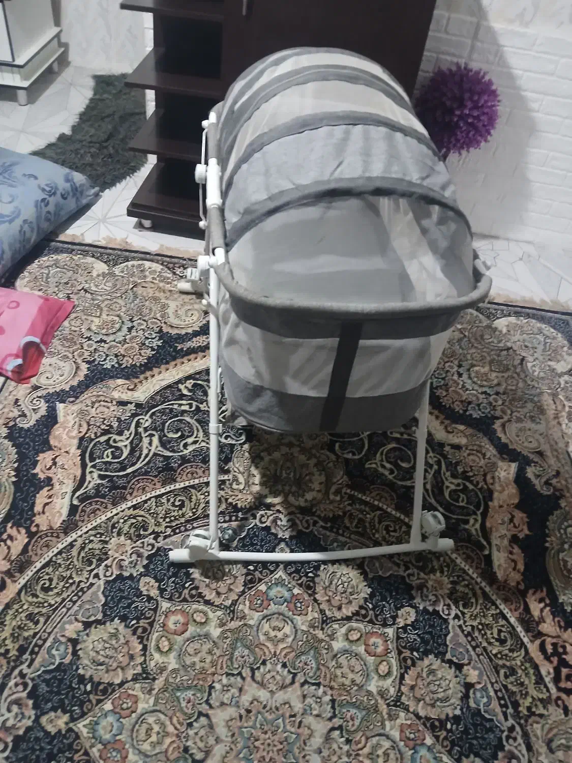 گهواره|تخت و صندلی بچه|آستارا, |دیوار