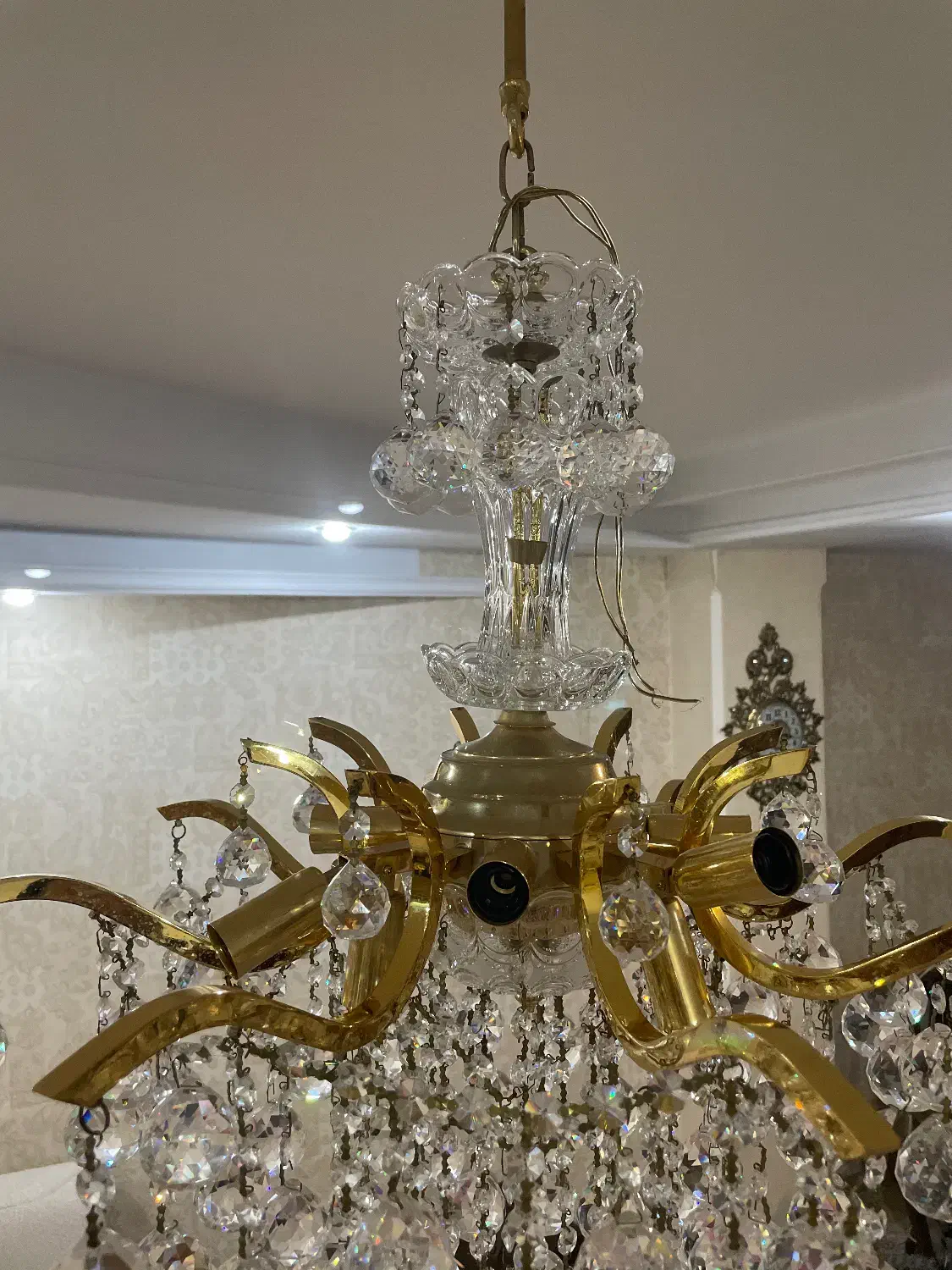 لوستر کریستالی سقفی  ۸ شاخه|لوستر و چراغ آویز|تهران, شهرک پرواز|دیوار