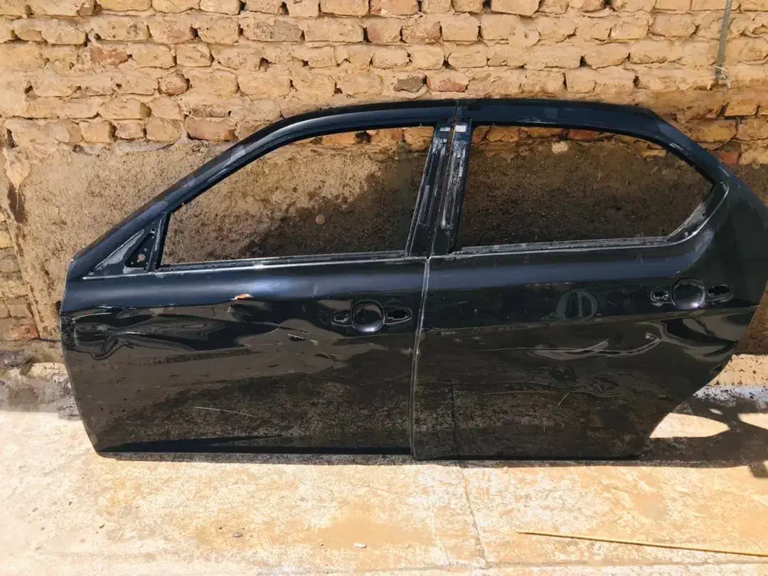 ۲عدد درب خودرو دنا عقب وجلو راننده|قطعات یدکی و لوازم جانبی|محمدشهر, ولدآباد|دیوار