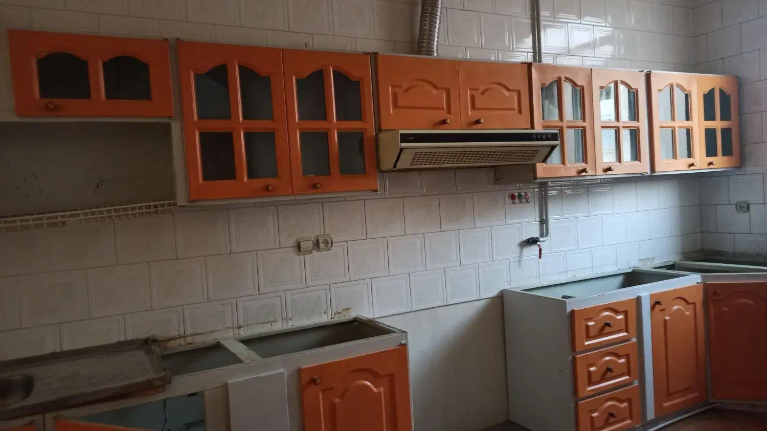 فروش سرویس و کابینت اشپزخانه|آبچکان و نظمدهنده ظروف|نجفآباد, امیرکبیر|دیوار