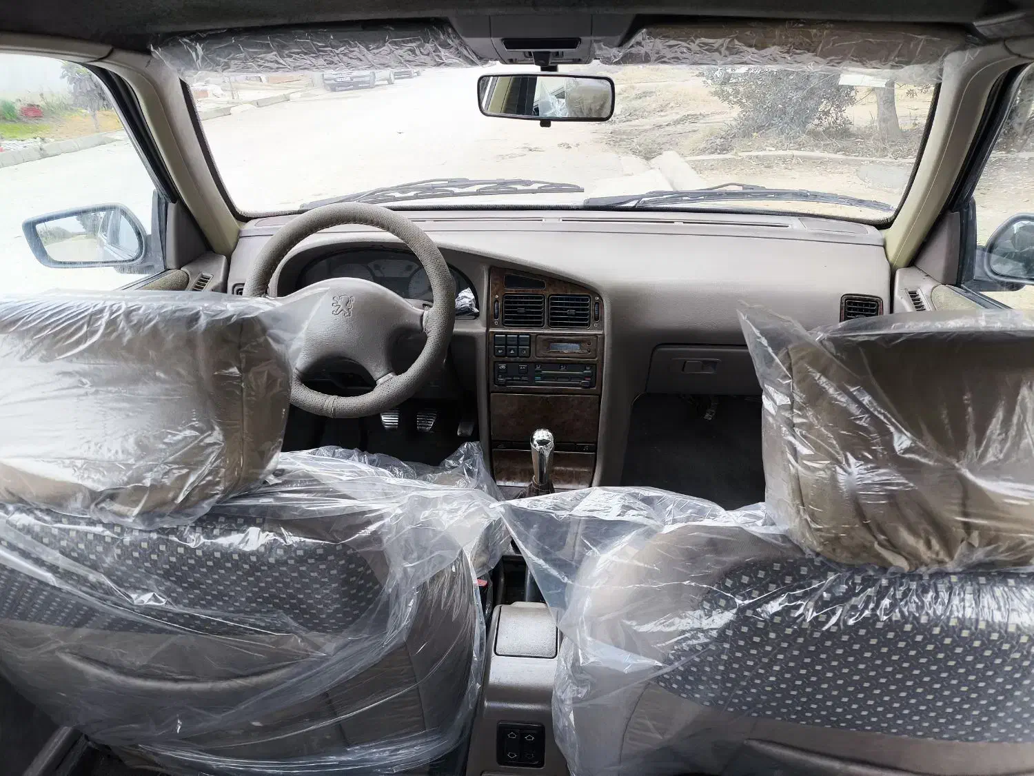 پژو پارس مدل اواخر 83 در حد|خودرو سواری و وانت|بهشهر, |دیوار