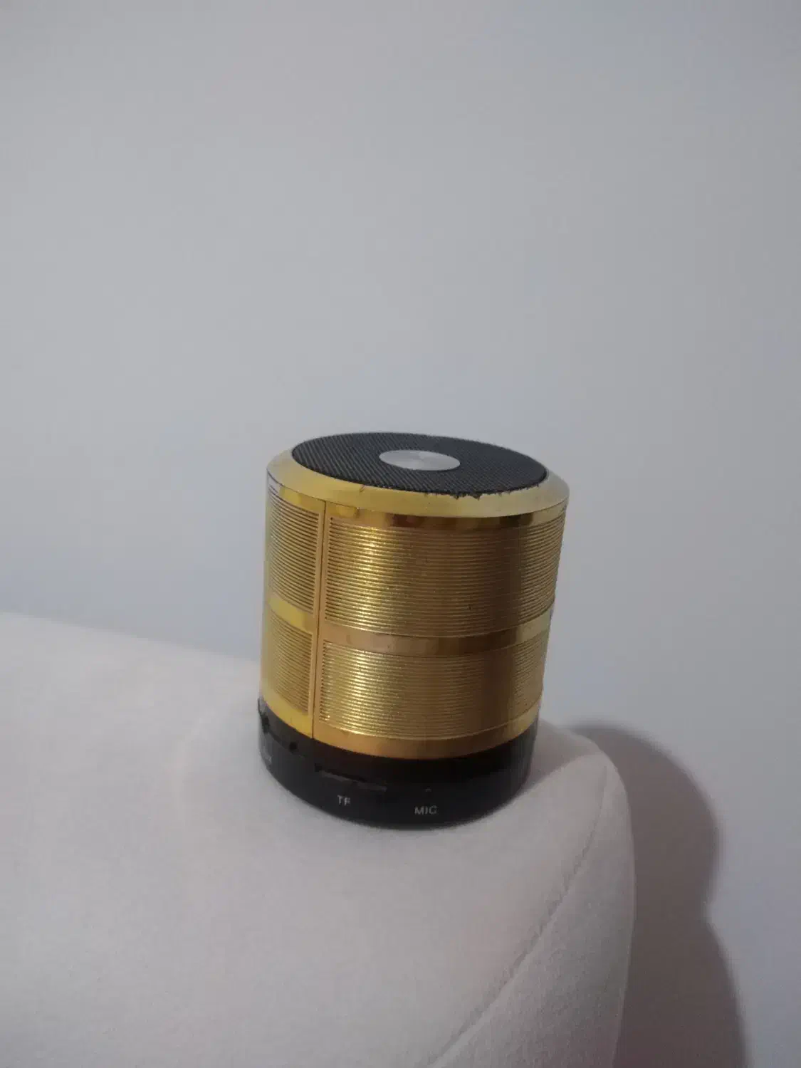 اسپیکر رایگان|پخش‌کننده همراه|اصفهان, باغ فردوس|دیوار